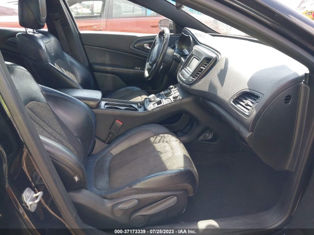 Chrysler 200 S 2015 1C3CCCBB0FN689171 Image 6