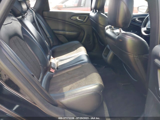 Chrysler 200 S 2015 1C3CCCBB0FN689171 Image 9