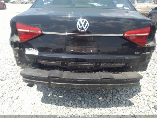 1VWAT7A31GC053292 Volkswagen Passat 1.8t S