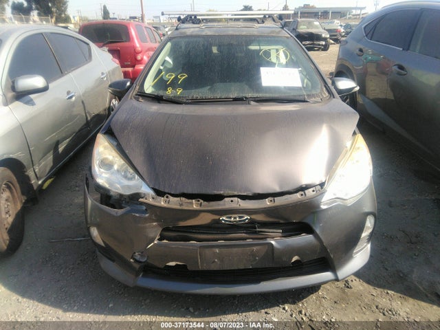 Toyota Prius C One/three/two/four 2014 JTDKDTB39E1573891 Image 13