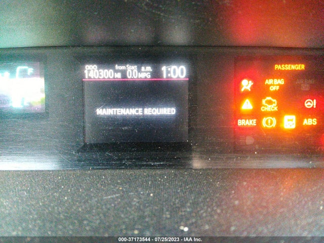Toyota Prius C One/three/two/four 2014 JTDKDTB39E1573891 Image 16