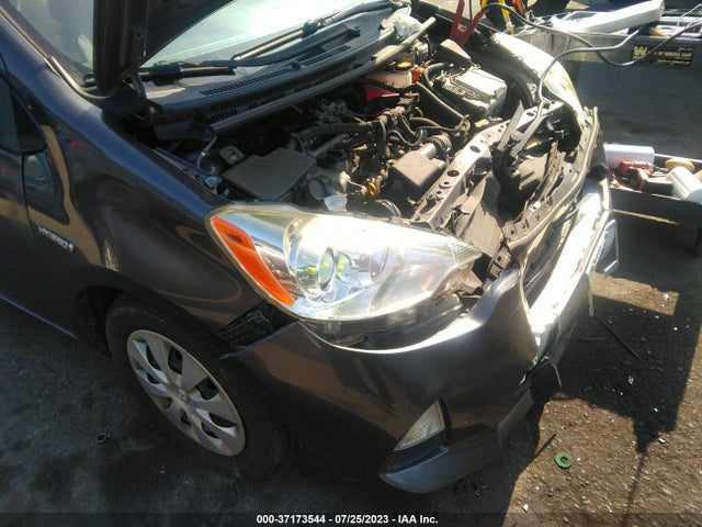 Toyota Prius C One/three/two/four 2014 JTDKDTB39E1573891 Image 12