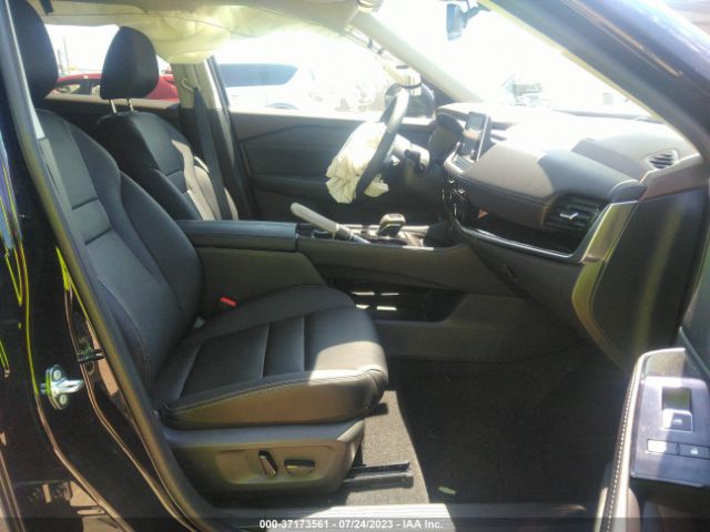 5N1BT3CB8PC838554 Nissan Rogue Sl