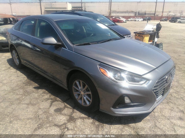 Hyundai SONATA SE 2018 5NPE24AF5JH683568 Image 1