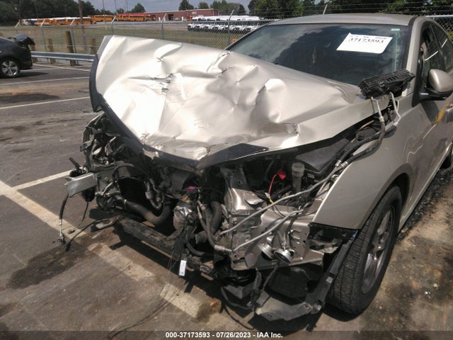 Chevrolet CRUZE LT 2015 1G1PC5SB3F7111572 Image 6