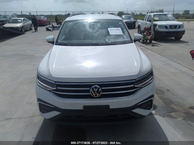 3VV1B7AX1NM119460 Volkswagen TIGUAN S