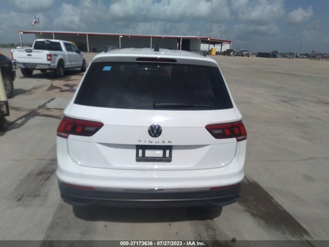 3VV1B7AX1NM119460 Volkswagen TIGUAN S
