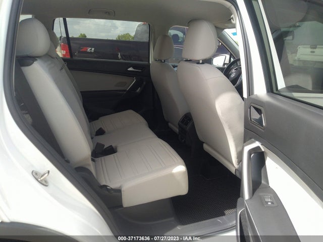 3VV1B7AX1NM119460 Volkswagen TIGUAN S