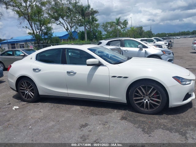 2015 MASERATI GHIBLI VIN: ZAM57XSA5F1139023