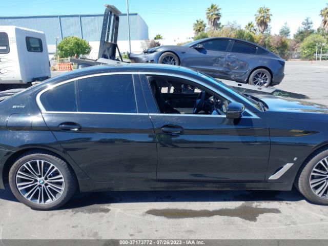 WBAJA9C50KB398621 BMW 5 Series 530e Iperformance