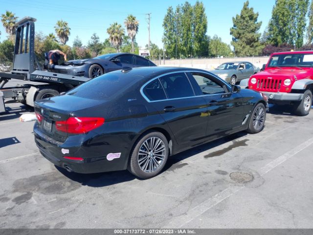 WBAJA9C50KB398621 BMW 5 Series 530e Iperformance
