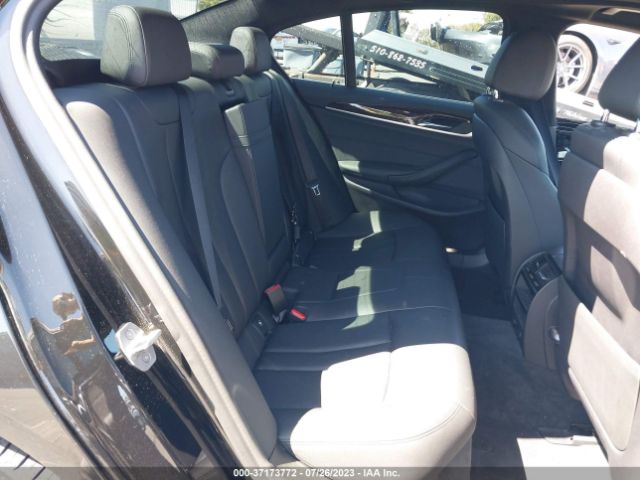 WBAJA9C50KB398621 BMW 5 Series 530e Iperformance