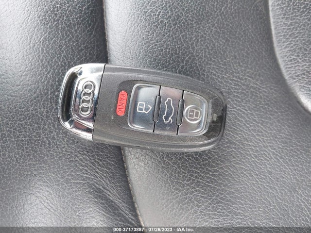 WAUFFAFL7GN008008 Audi A4 Premium Plus