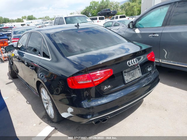 WAUFFAFL7GN008008 Audi A4 Premium Plus
