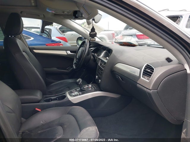 WAUFFAFL7GN008008 Audi A4 Premium Plus