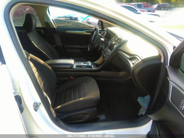 3FA6P0HD7LR150453 Ford FUSION SE