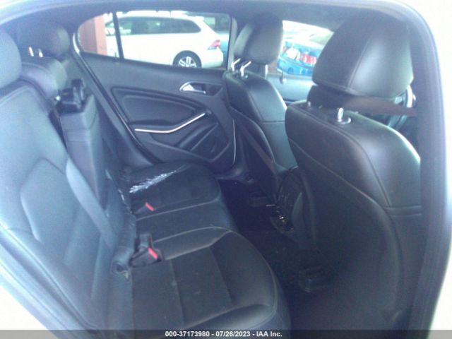 WDCTG4EB8LU028839 Mercedes-Benz Gla Gla 250