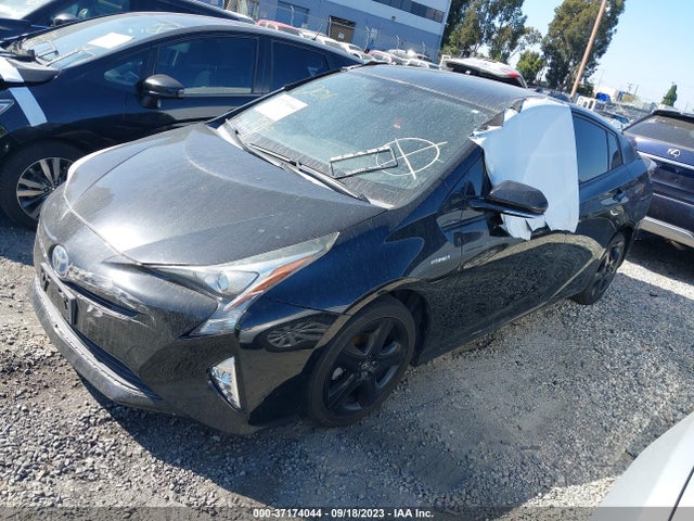 Toyota Prius Four 2016 JTDKARFU3G3002287 Image 2