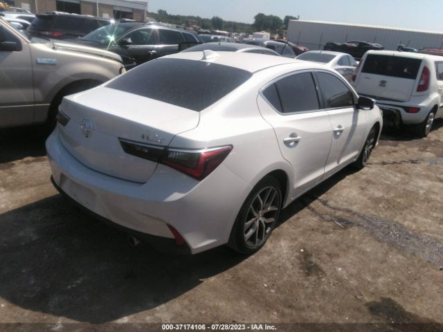 19UDE2F77LA003335 Acura Ilx Pkg