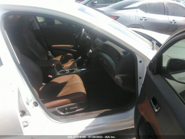 19UDE2F77LA003335 Acura Ilx Pkg