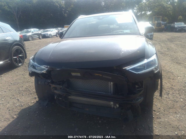 WA1EECF36N1081561 Audi Q3 S Line Premium Plus