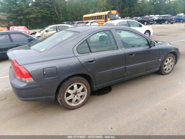 2004 VOLVO S60 VIN: YV1RH59H542408391