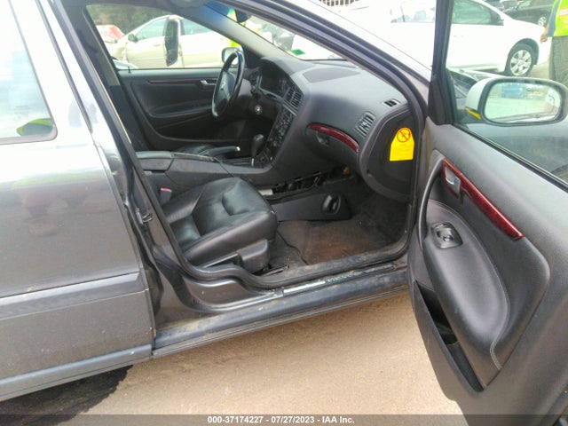 2004 VOLVO S60 VIN: YV1RH59H542408391