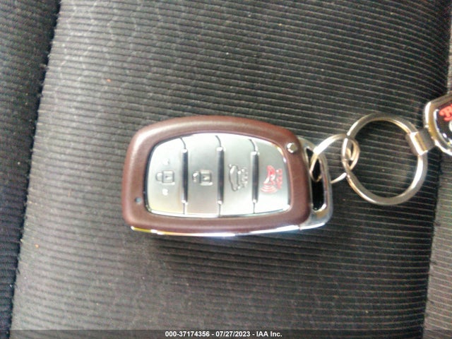 Hyundai Elantra Value Edition 2017 5NPD84LF9HH159342 Image 11