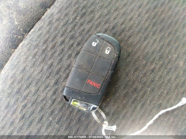 3C4NJDBB5NT122985 Jeep Compass Latitude