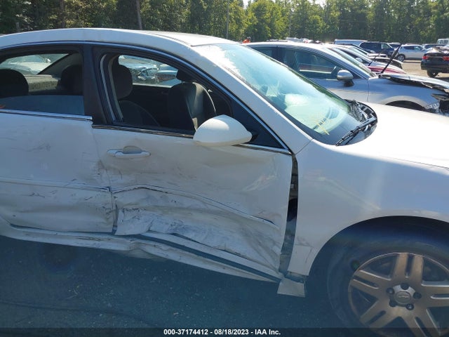 Chevrolet Impala Limited Lt 2016 2G1WB5E37G1114198 Image 6