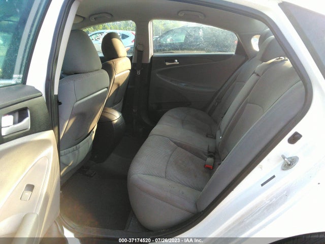 2014 HYUNDAI SONATA GLS VIN: 5NPEB4AC0EH913304