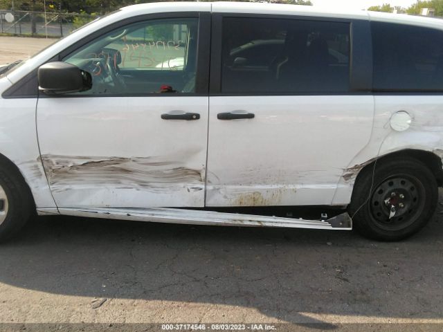 2C4RDGBG2KR787881 Dodge Grand Caravan Se