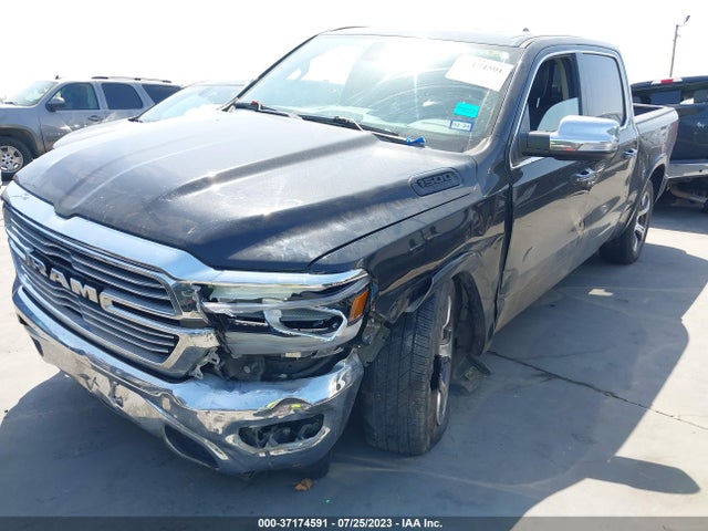RAM 1500 Laramie 2019 1C6RREJT2KN567939 Image 2