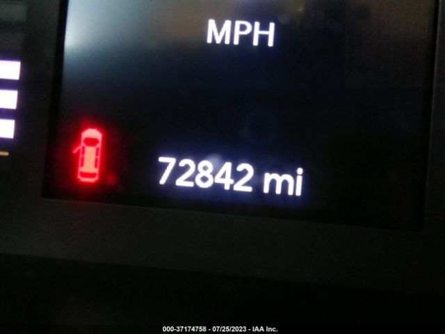 1C4PJLLBXKD242736 Jeep Cherokee Latitude Plus