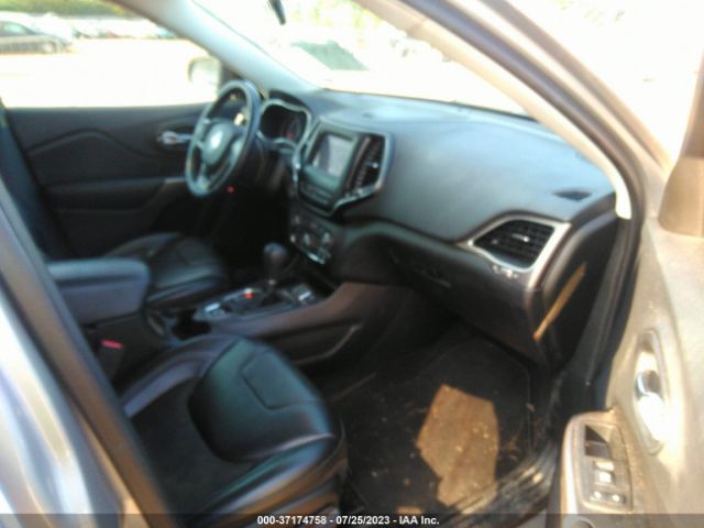 1C4PJLLBXKD242736 Jeep Cherokee Latitude Plus