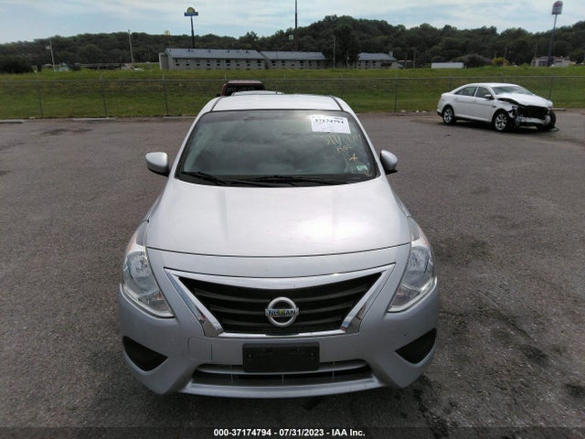 Nissan Versa 1.6 S+ 2018 3N1CN7AP7JL855546 Image 13