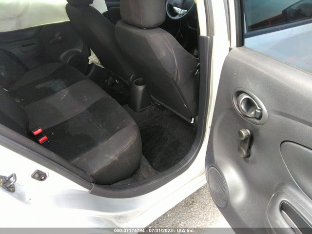 Nissan Versa 1.6 S+ 2018 3N1CN7AP7JL855546 Image 8