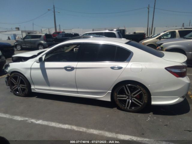 1HGCR3F96HA003955 Honda Accord Sedan Touring