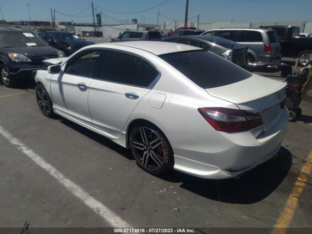 1HGCR3F96HA003955 Honda Accord Sedan Touring