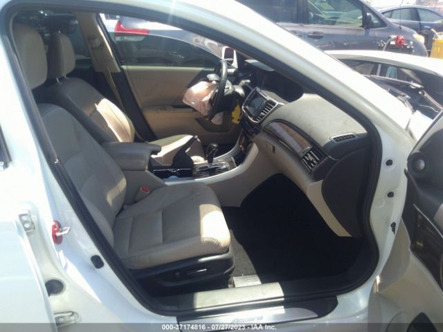 1HGCR3F96HA003955 Honda Accord Sedan Touring