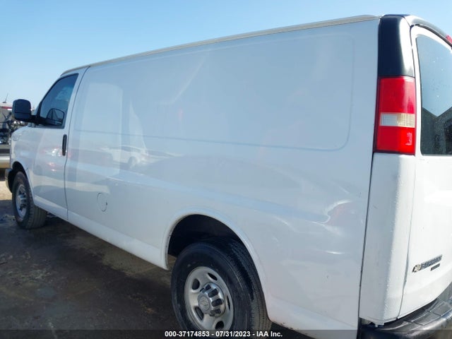 Chevrolet EXPRESS CARGO VAN 2014 1GCWGFCA1E1211951 Image 5