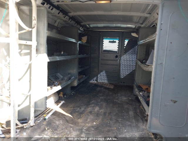 Chevrolet EXPRESS CARGO VAN 2014 1GCWGFCA1E1211951 Image 13