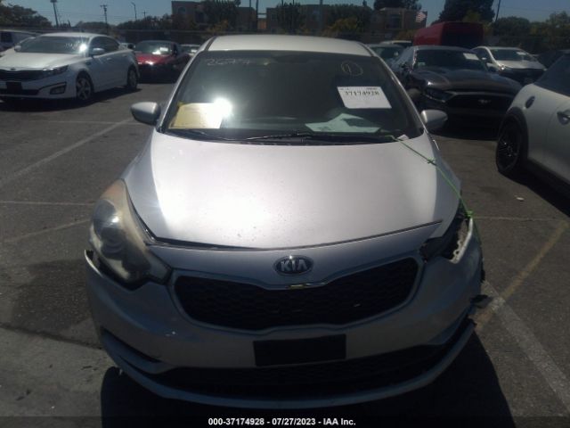 KNAFX4A6XG5541339 KIA FORTE LX