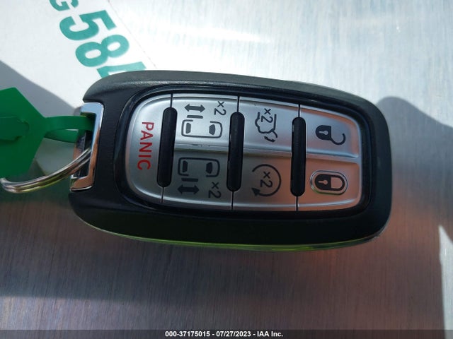 Chrysler Pacifica Hybrid Platinum 2017 2C4RC1N79HR812831 Image 11
