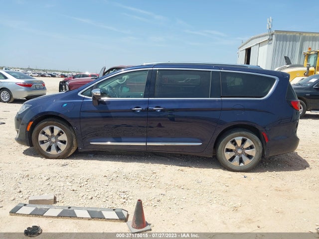 Chrysler Pacifica Hybrid Platinum 2017 2C4RC1N79HR812831 Image 15