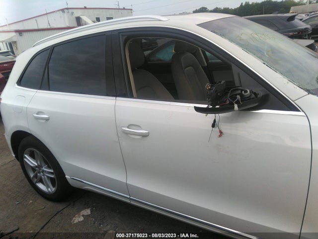 WA1LFAFP1FA019708 Audi Q5 Premium Plus