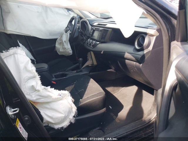 Toyota RAV4 LE 2015 2T3BFREV4FW309958 Image 5