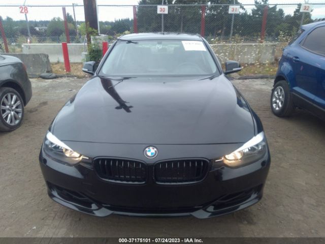 WBA8E1G5XGNT99859 BMW 3 Series 320i