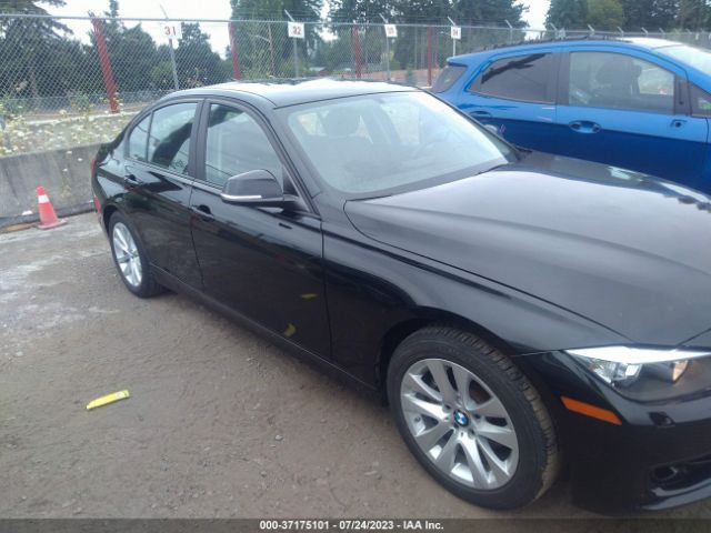 WBA8E1G5XGNT99859 BMW 3 Series 320i