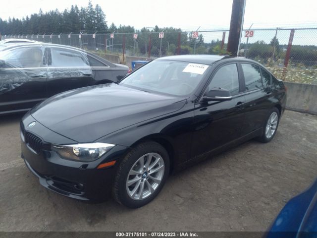WBA8E1G5XGNT99859 BMW 3 Series 320i